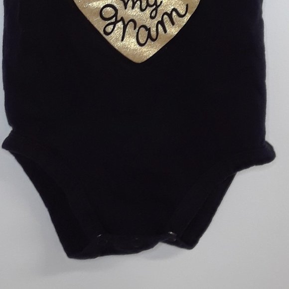 Carter's ❤️ Kid Black Short Sleeve Crew Neck Romper Size 3 Months (PRE-LOVED) - Picture 3 of 3